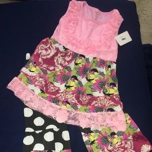 NWT- Little girls Boutique outfit.